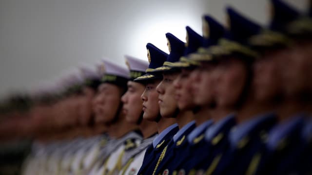 Chinesische Soldaten bei einer Parade Chinesische Soldaten bei einer Parade