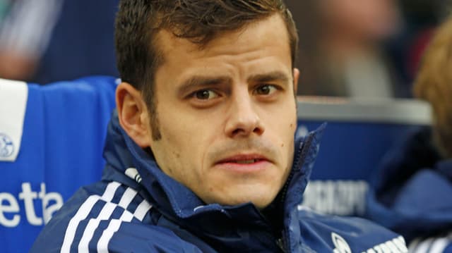 Tranquillo Barnetta kommt bei Schalke nicht über die Reservisten-Rolle hinaus. Tranquillo Barnetta kommt bei Schalke nicht über die Reservisten-Rolle hinaus.