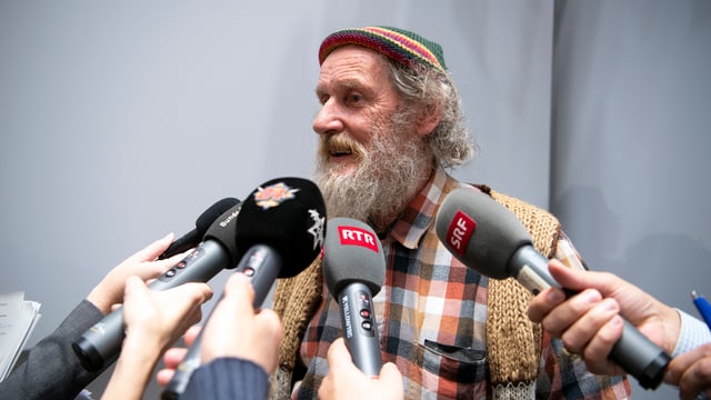 Armin Capaul hat keine Zweifel, dass das Volk Kühe mit Hörnern fördern will. Armin Capaul hat keine Zweifel, dass das Volk Kühe mit Hörnern fördern will.
