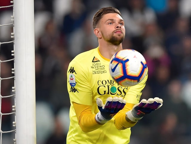 Empolis junger Torhüter hielt gegen Atalanta alles. Empolis junger Torhüter hielt gegen Atalanta alles.