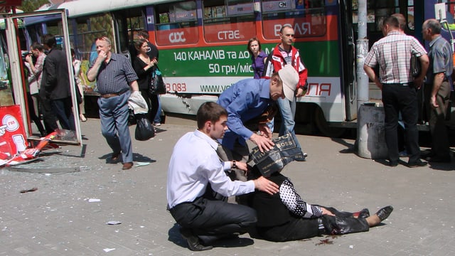 Im April 2012 erschütterten 4 fast zeitgleiche Bombenanschläge die Stadt. Die Regierung sprach von einem terroristischen Akt. Im April 2012 erschütterten 4 fast zeitgleiche Bombenanschläge die Stadt. Die Regierung sprach von einem terroristischen Akt.