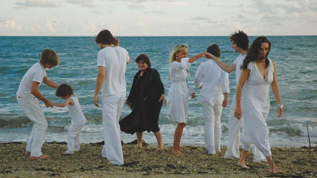 Video «Agnès Varda – Les plages d'Agnès» abspielen Video «Agnès Varda – Les plages d'Agnès» abspielen