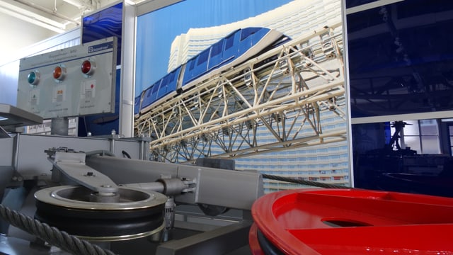Actualmain furnescha la firma Doppelmayr/Garaventa in tren per in eroport en Russia. Actualmain furnescha la firma Doppelmayr/Garaventa in tren per in eroport en Russia.