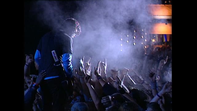 Dave Grohl in der Menge am OASG 2005 Dave Grohl in der Menge am OASG 2005