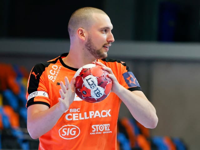 Nik Tominec. Nik Tominec.