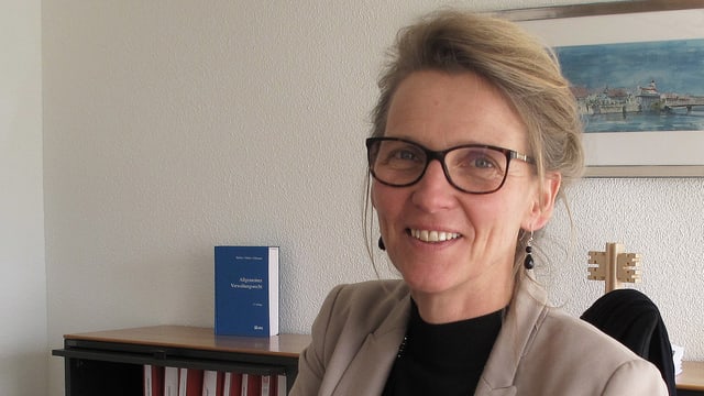 Porträt der Nidwaldner Regierungsrätin Karin Kayser. Porträt der Nidwaldner Regierungsrätin Karin Kayser.