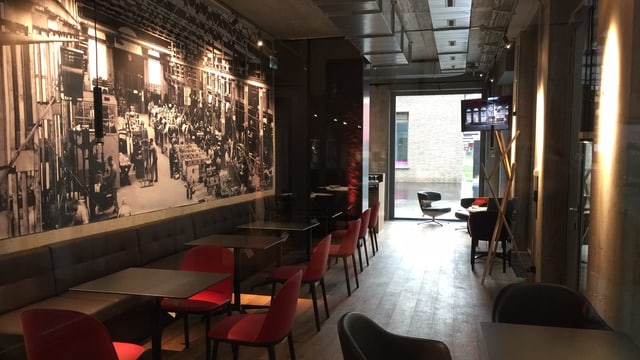 Bar Bar