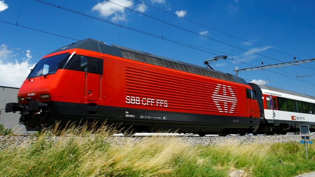 SBB-Wagen fährt SBB-Wagen fährt