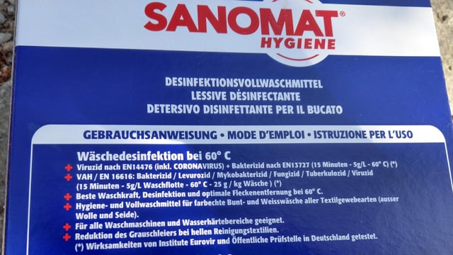 Gebrauchsanweisung auf Waschmittelverpackung Gebrauchsanweisung auf Waschmittelverpackung