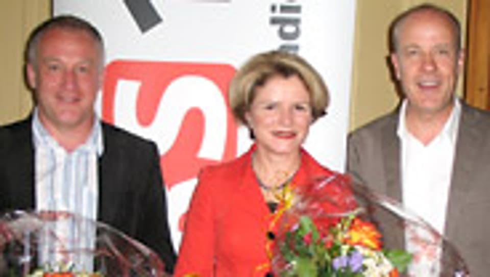 Daniel Hitzig (r.) mit Marie-Gabrielle Ineichen-Fleisch und Stefan Niedermaier.