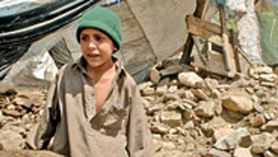 Erdbeben Kaschmir (2006): Die Glückskette engagierte sich bei der Nothilfe und beim Wiederaufbau.