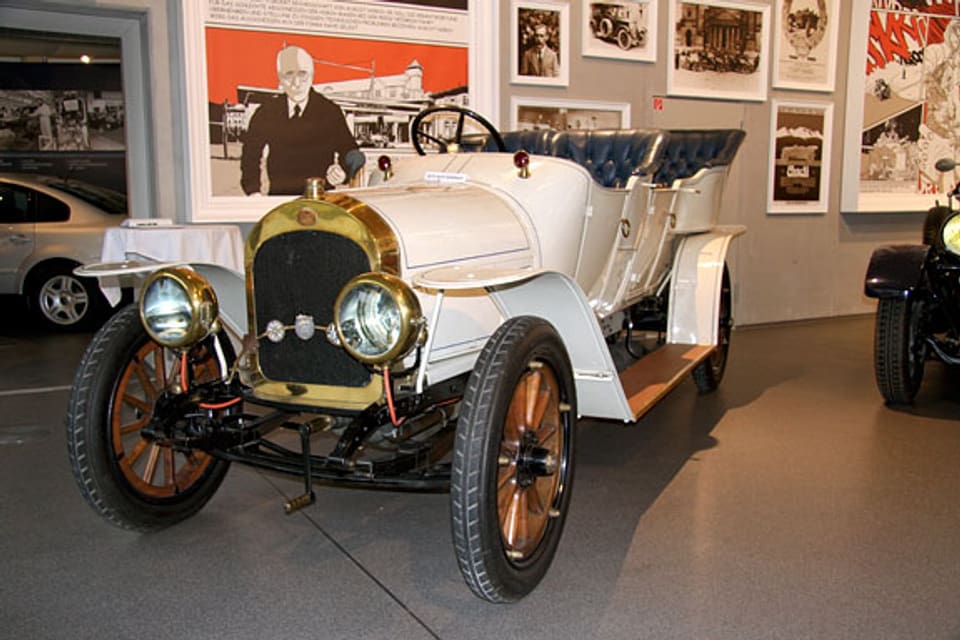 Das erste Horch-Auto vom Anfang des 20. Jhs. (August-Horch-Museum, Zwickau).