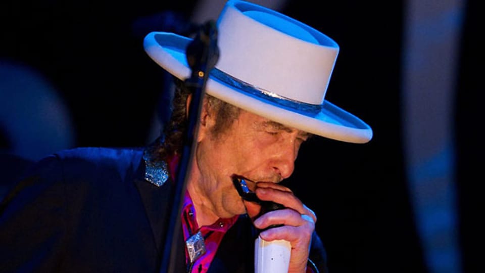 Seit 23 Jahren auf der «Never ending Tour», tritt Bob Dylan im April 2011 zum ersten Mal in Vietnam auf.