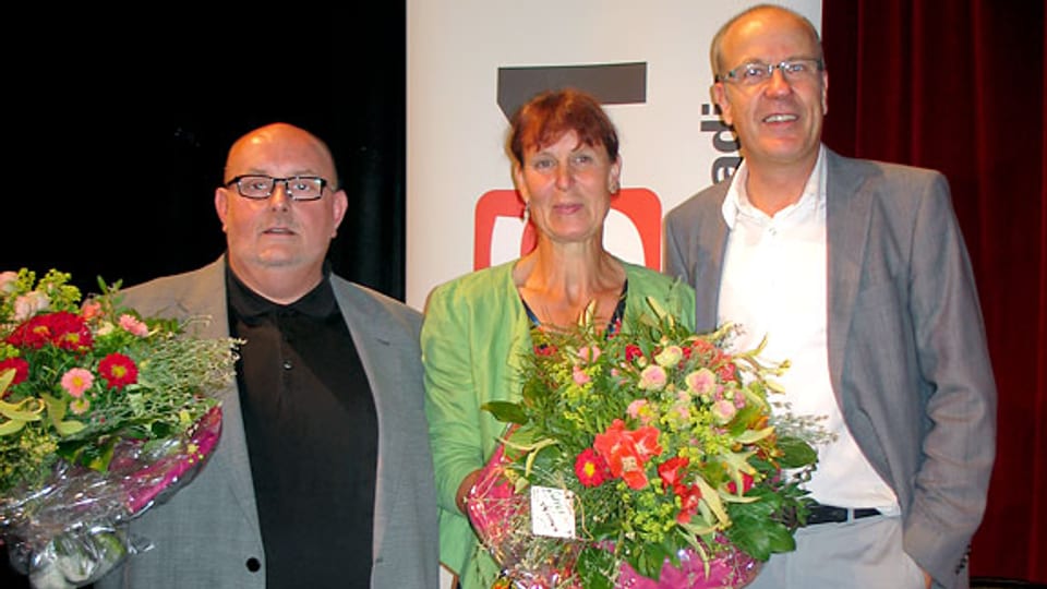 Dagobert Cahannes und Regula Bolliger-Flury mit dem DRS-1-Gastgeber Daniel Hitzig.