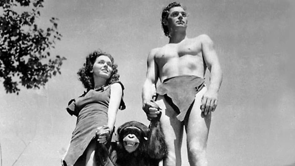 Maureen O'Sullivan als Jane, Cheetah der Schimpanse und Johnny Weissmüller als Tarzan in einer Filmszene aus «Tarzan the Ape Man» im Jahr 1932.
