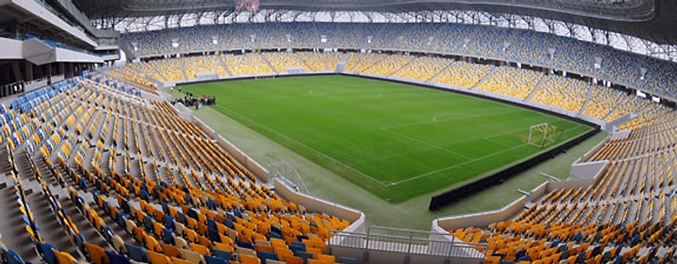 Das neue Stadion in Lviv, Ukraine, April 2012.