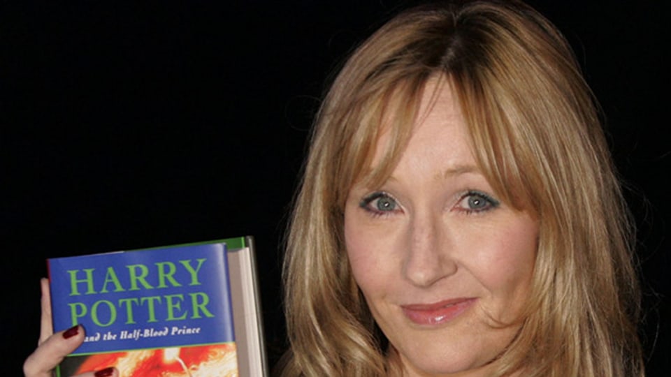 Mit Harry Potter wurde Rowling bekannt.