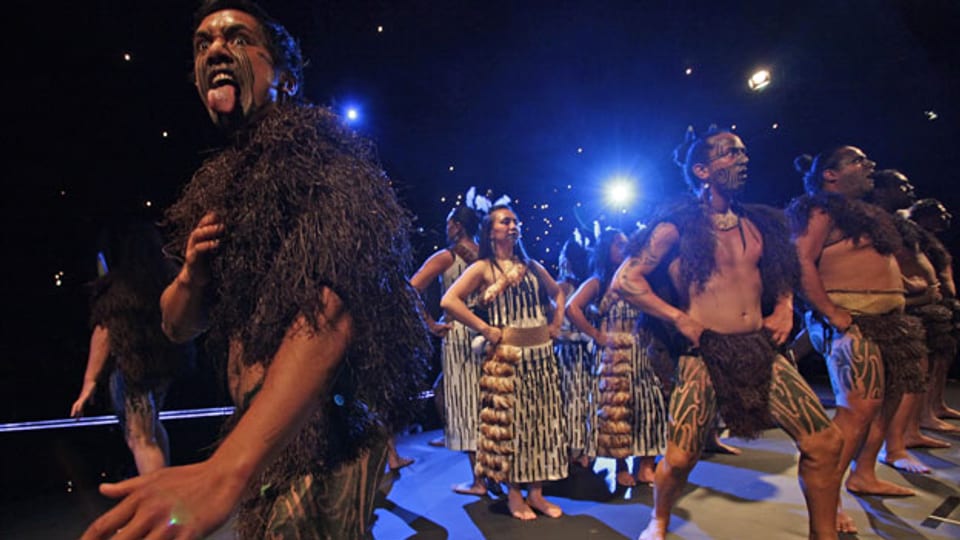 Eröffnungsfeier der Frankfurter Buchmesse 2012. Haka, der traditionelle Tanz der Maori.