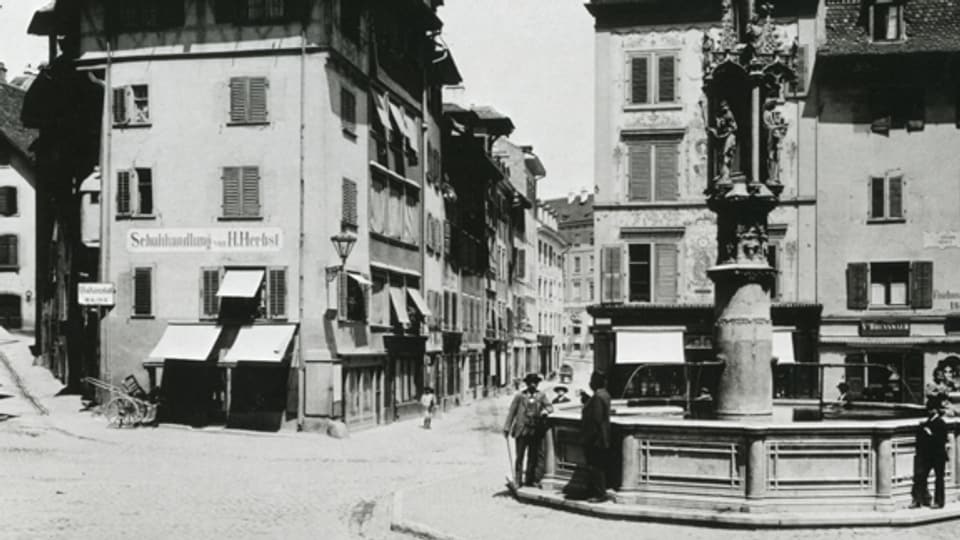 Basel - Am Fischmarkt, um 1884.
