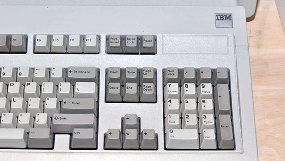 Die Tastatur des 5150 klickt nicht nur schön, sie ist auch ausserordentlich stabil: Jede Taste soll mehr als 100 Millionen Anschläge aushalten können.