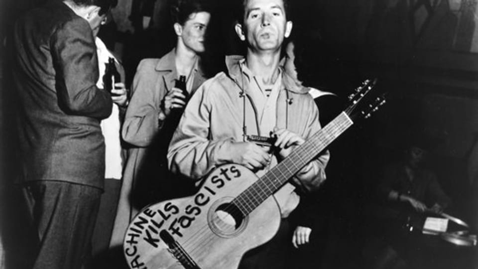 Ist politisch motovierte Musik ein Relikt aus Woody Guthries Zeiten?