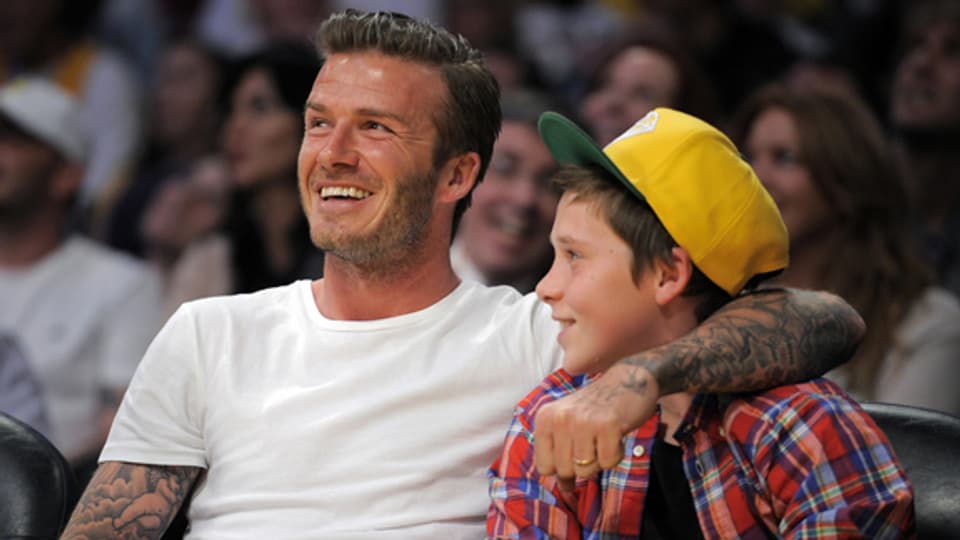 Nach glorreichen Fussball-Jahren bei Manchester United und Real Madrid, macht David Beckham inzwischen mehrheitlich als Stil-Ikone Schlagzeilen.