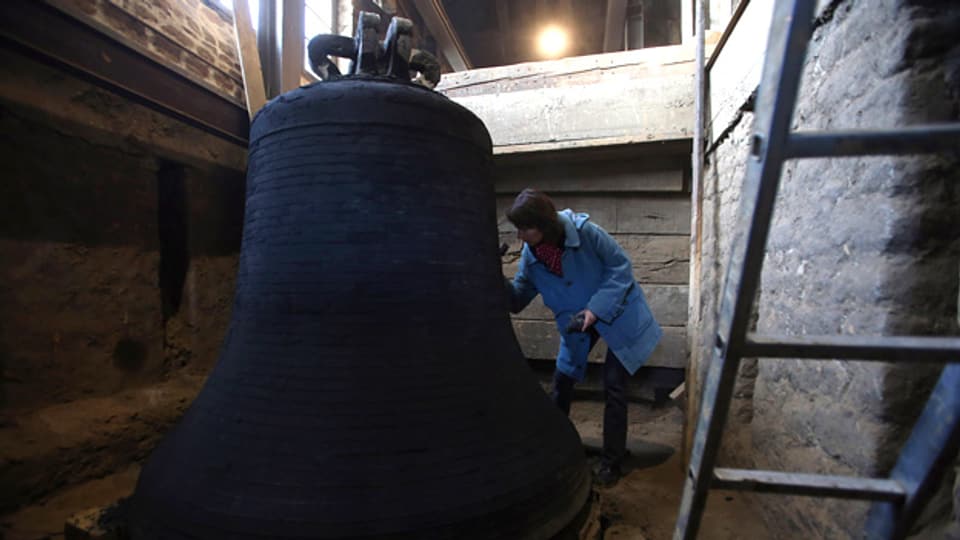Anfang Dezember wurde mit der Installation der neuen Glocken begonnen.