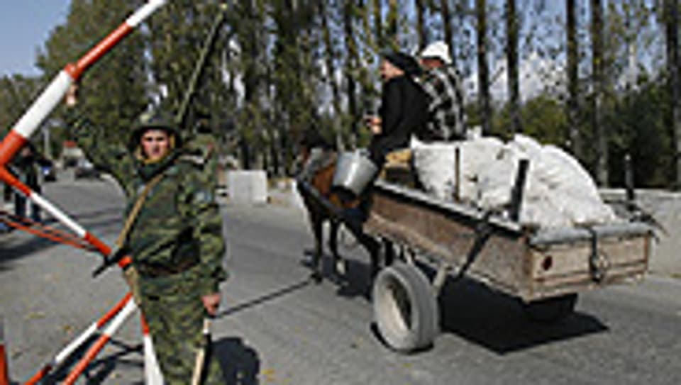 Grenzkontrolle: Russische Soldaten an einem Checkpoint in Georgien.