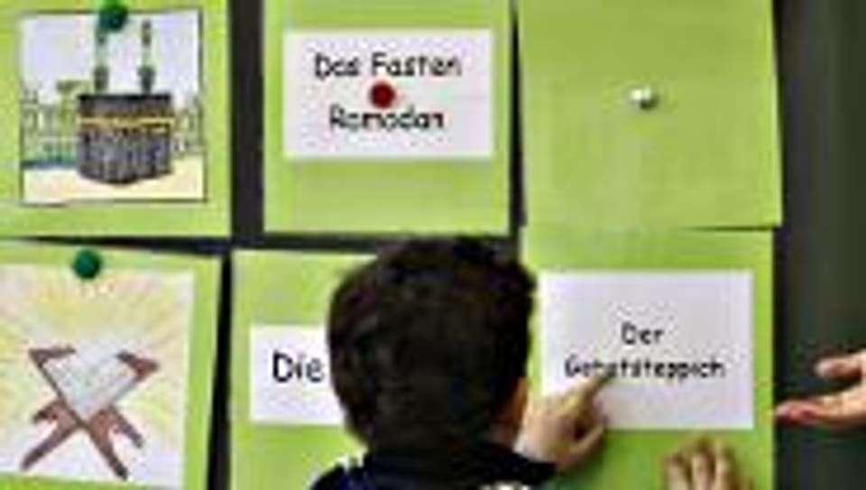 Islamischer Religionsunterricht an einer deutschen Schule.