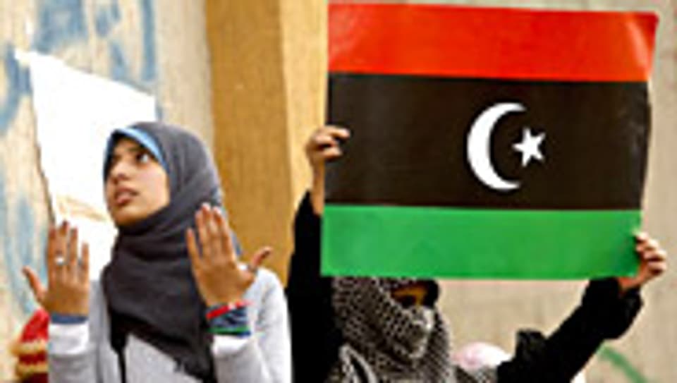 Libyen: mit Gebeten und Protesten für mehr Demokratie.