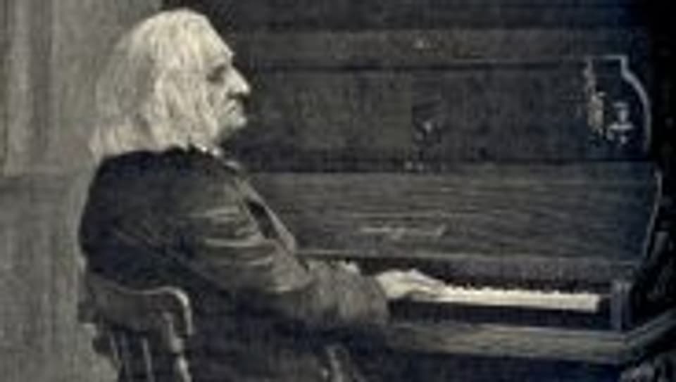 Franz Liszt am Klavier, kurz vor seinem Tod 1886.