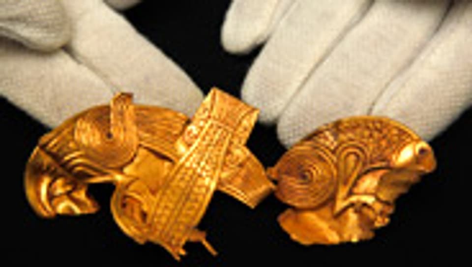 Goldplakette aus dem geborgenen Schatz «The Staffordshire Hoard»