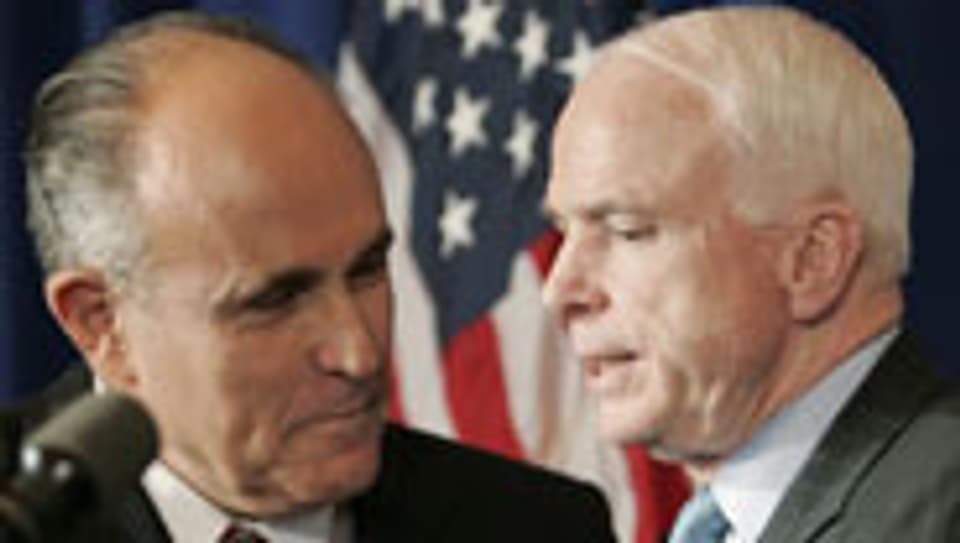 Giuliani (links) unterstützt McCain