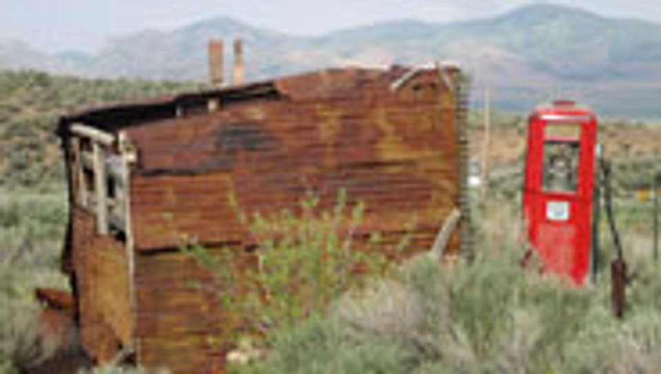 Alte Tansktelle in Tuscarora, Nevada.