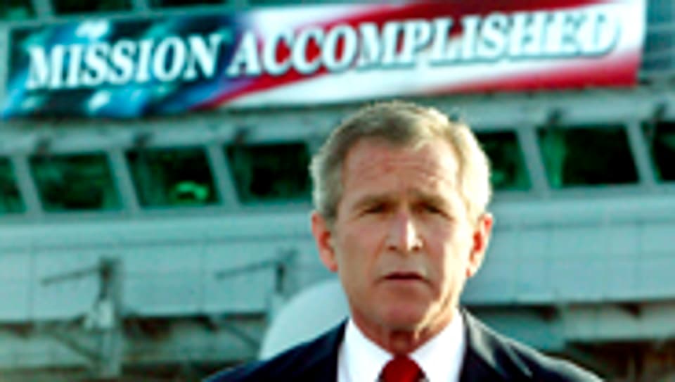George W. Bush im Mai 2003 auf dem Flugzeugträger «Abraham Lincoln».