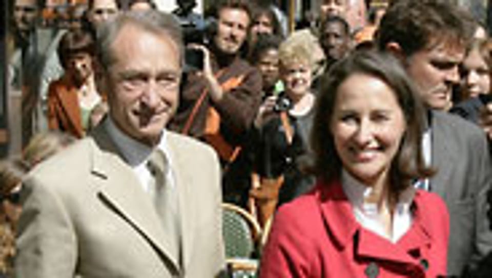 Der Pariser Bürgermeister Bertrand Delanoë und Ex-Präsidentschaftskandidatin Ségloène Royal kämpfen um den Chefposten der Sozialisten.