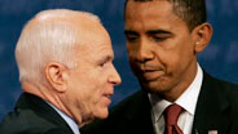 John McCain und Barack Obama nach der Debatte.