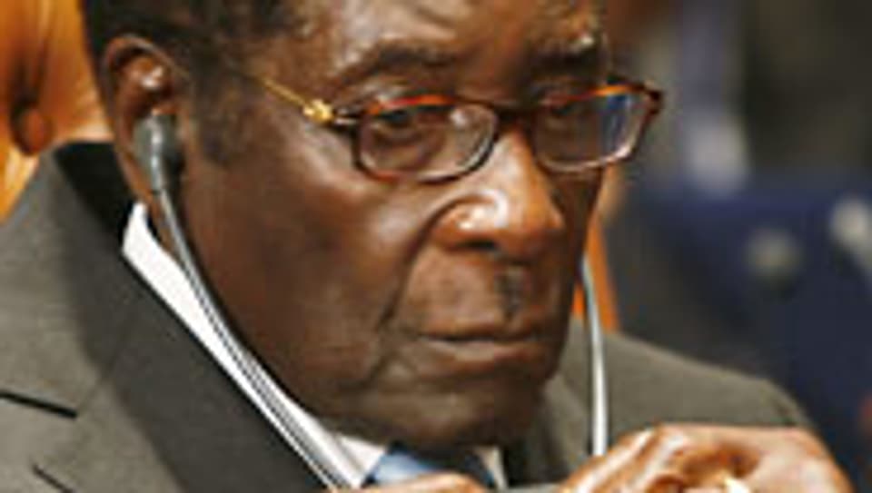 Mugabe am Afrika-Gipfel in Scharm el Scheich.