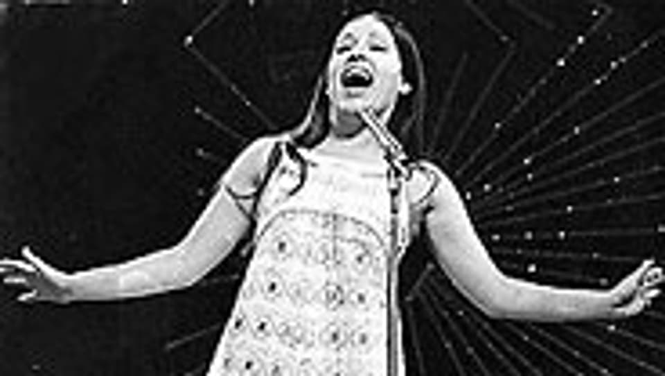Massiel (Bild) schlägt Cliff Richard an der Eurovision 1968.