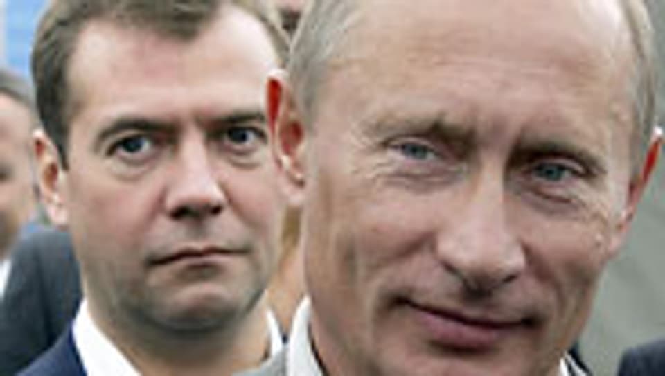 Medwedew (li): Voraussichtlicher Präsident von Putins Gnaden