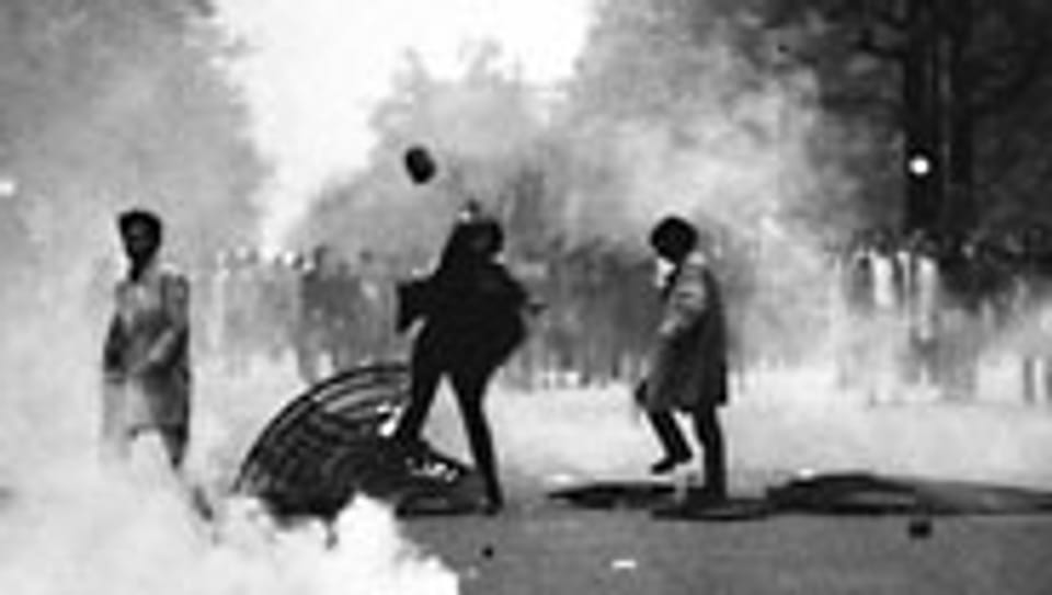 Strassenschlacht in Paris am 3. Mai 1968.
