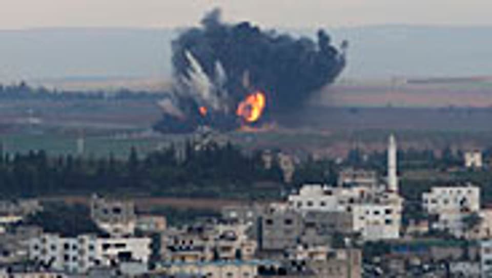 Die israelische Luftwaffe bombardiert weiter Ziele im Gazastreifen.