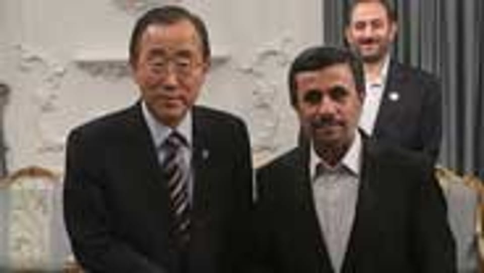 Ban Ki moon und Ahmadinejad am 29.8.2012 in Teheran