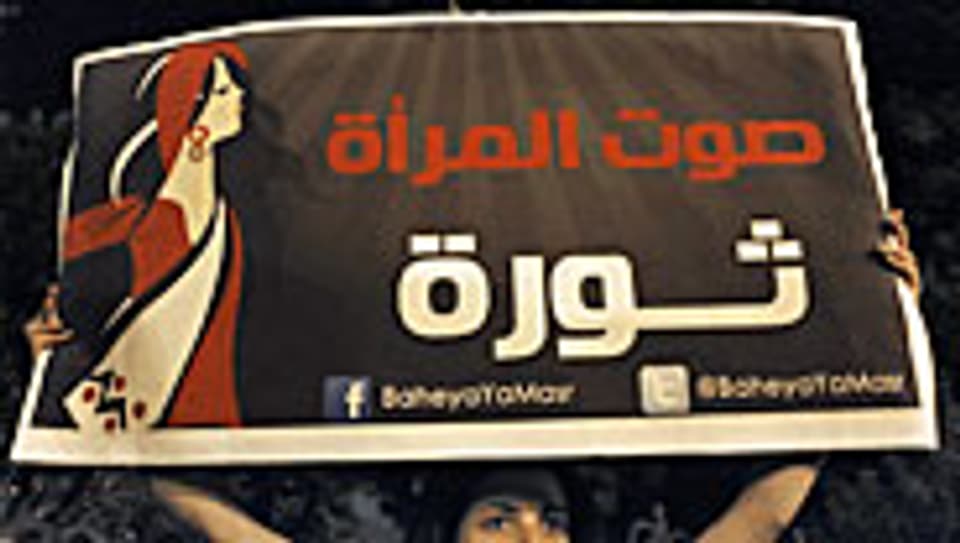 Aktivistin in Kairo am 2. Oktober: «die Stimme der Frau ist Revolution».