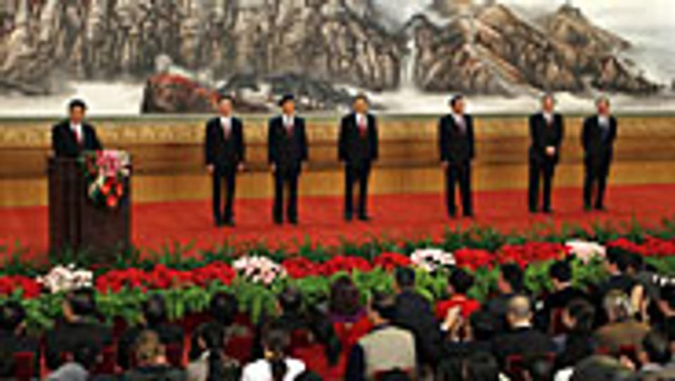 Sieben neue Männer an der Spitze von Chinas KP. Links Generalsekretär Xi Jinping.