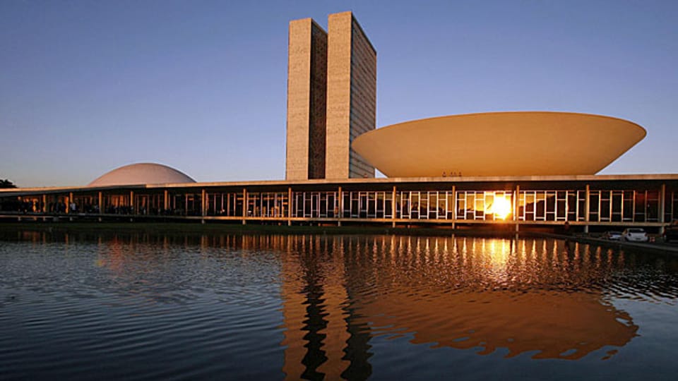 Mit dem Entwurf Brasilias erlangte Oscar Niemeyer Weltruhm.