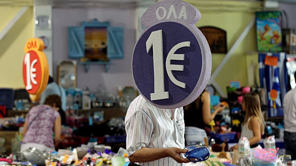 Ein-Euro-Shops werden in Athen weiterhin florieren - trotz der Milliardenhilfe aus dem EFSF-Rettungsschirm