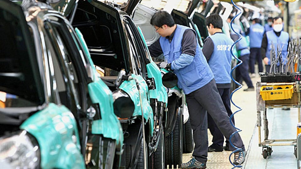 Südkoreas Wirtschaftsriesen haben grossen Einfluss auf die Politik. Produktionshalle des Autokonzerns Hyundai.