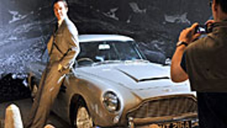 James Bond als Wachsfigur in der Bon-Ausstellung in London