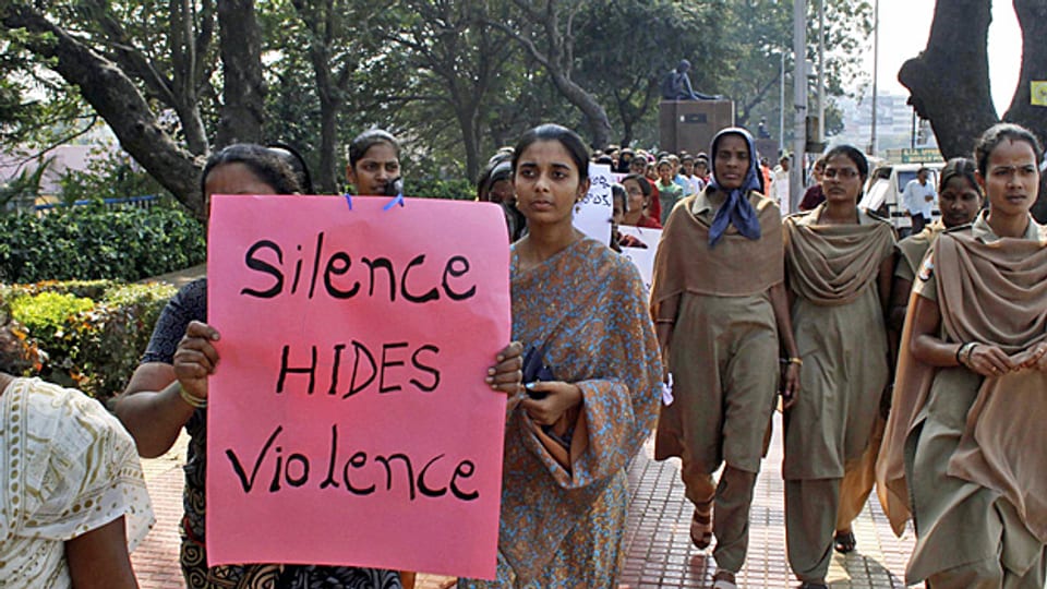 Die Vergewaltiger der 23-jährigen Inderin sind nun des Mordes angeklagt.